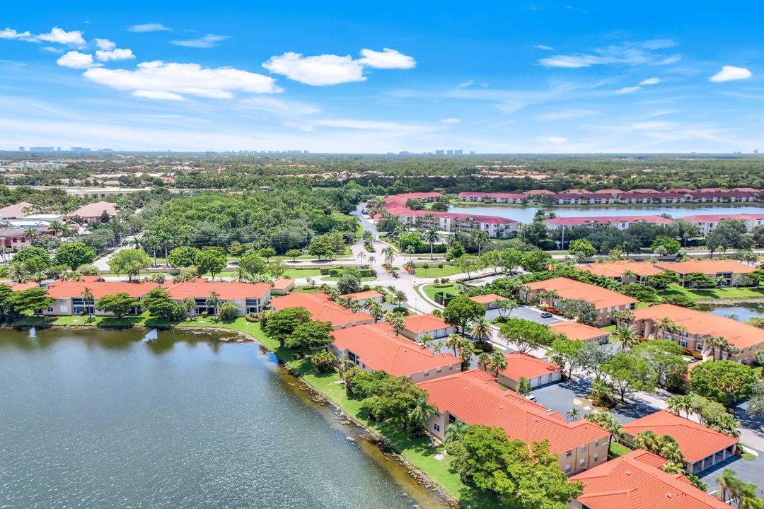 2440 Millcreek Ln #102, Naples, FL 34119