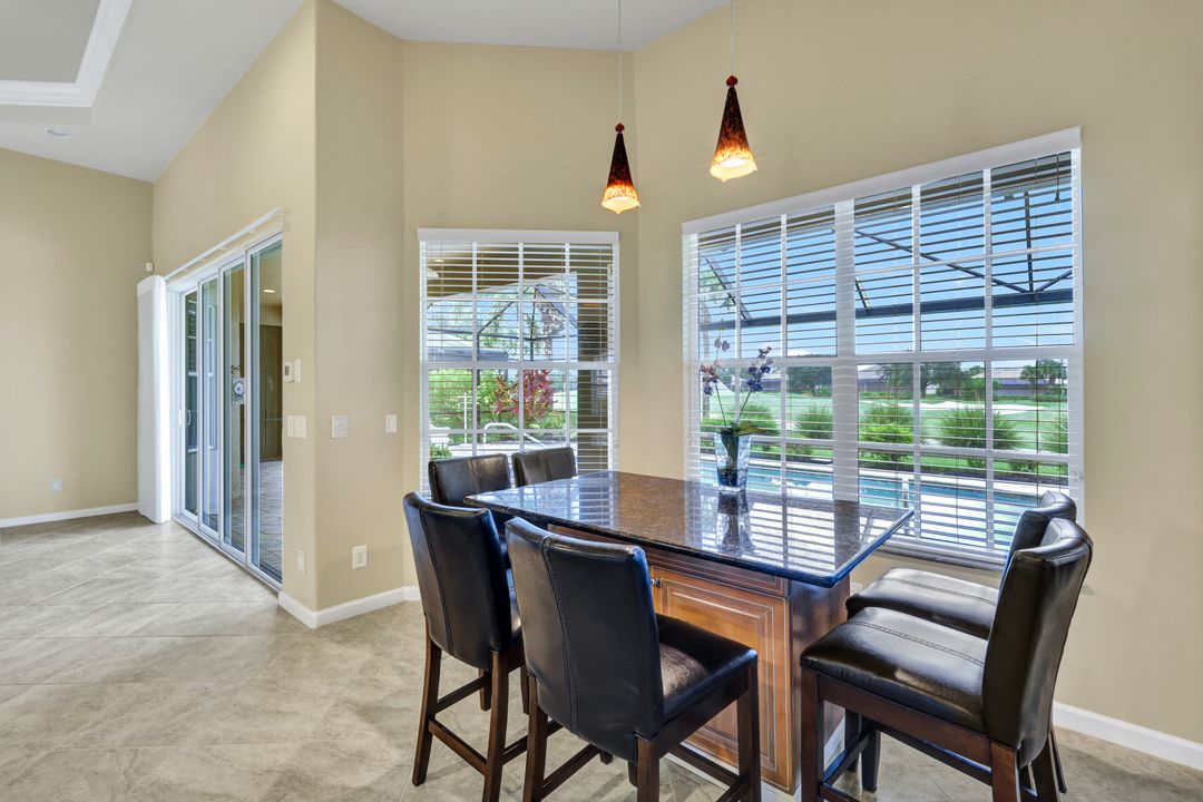 11921 Heather Woods Ct, Naples, FL 34120