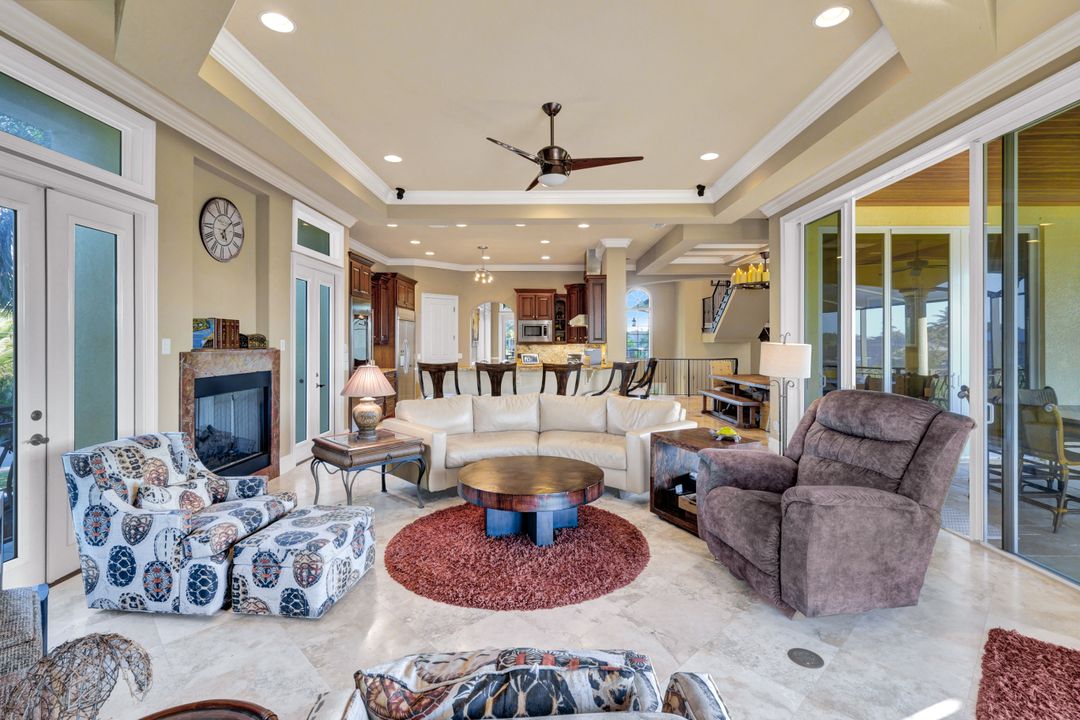 4806 Regal Dr, Bonita Springs, FL 34134