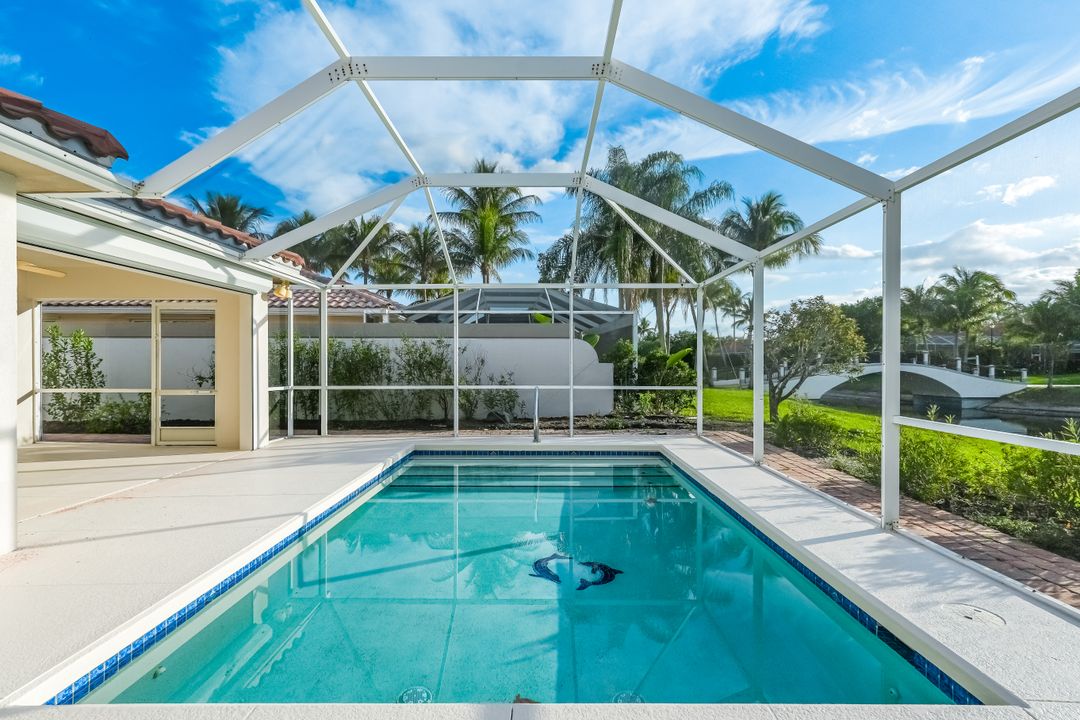 3360 Cayman Ln, Naples, FL 34119