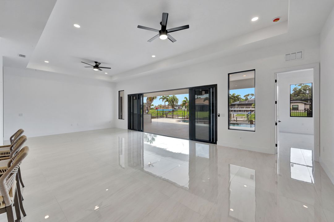 2596 Surfside Blvd, Cape Coral, FL 33914