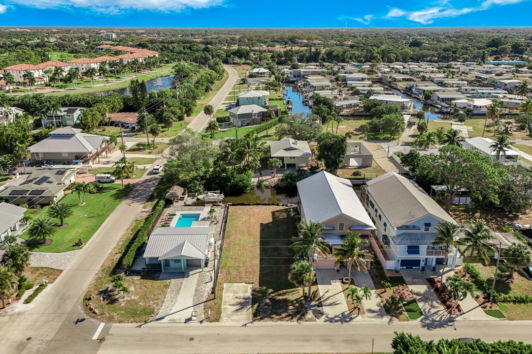 24504 Redfish St, Bonita Springs, FL 34134