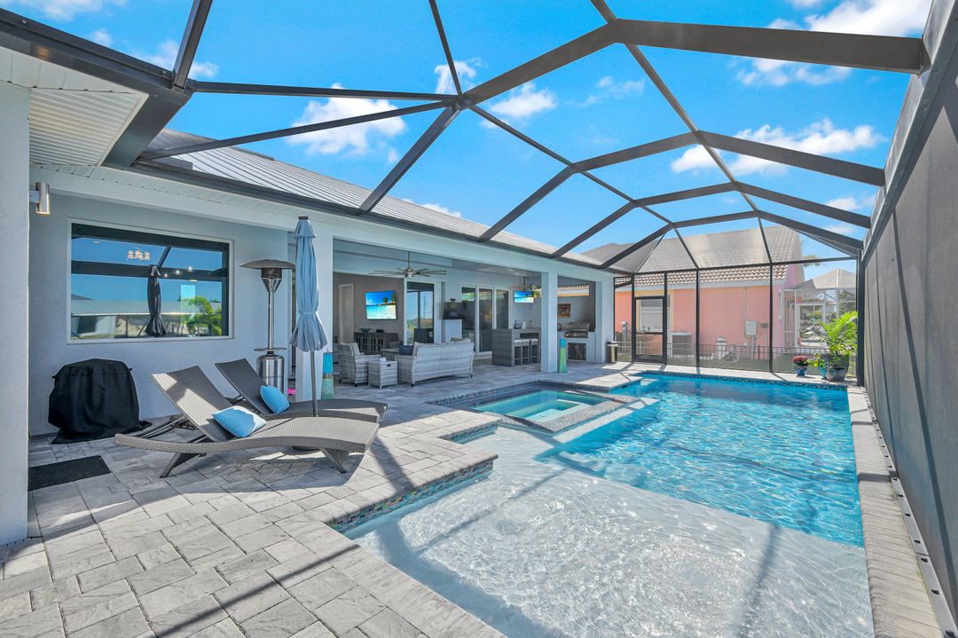 718 NW 36th Ave, Cape Coral, FL 33993