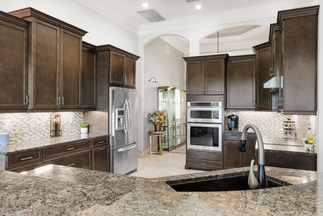 11711 Royal Tee Cir, Cape Coral, FL 33991