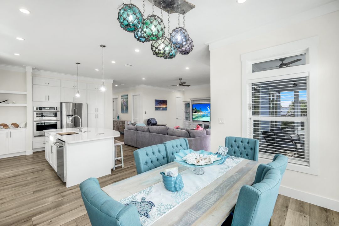 1376 Jamaica Dr, Sanibel, FL 33957