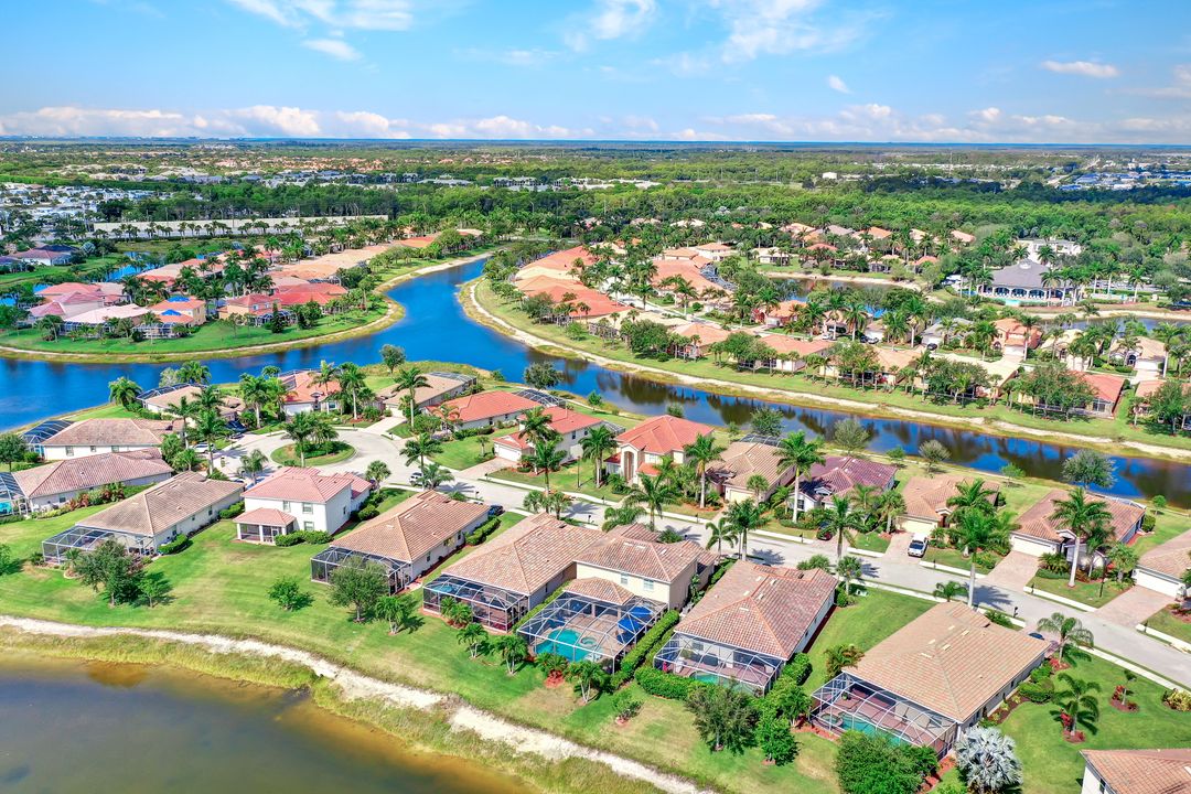 14554 Lanier Ct, Naples, FL 34114