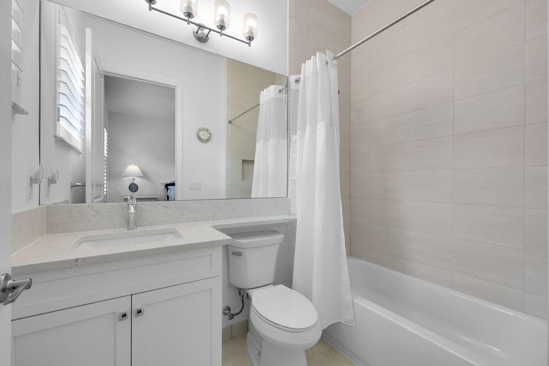 12338 Lavender Ave, Naples, FL 34120