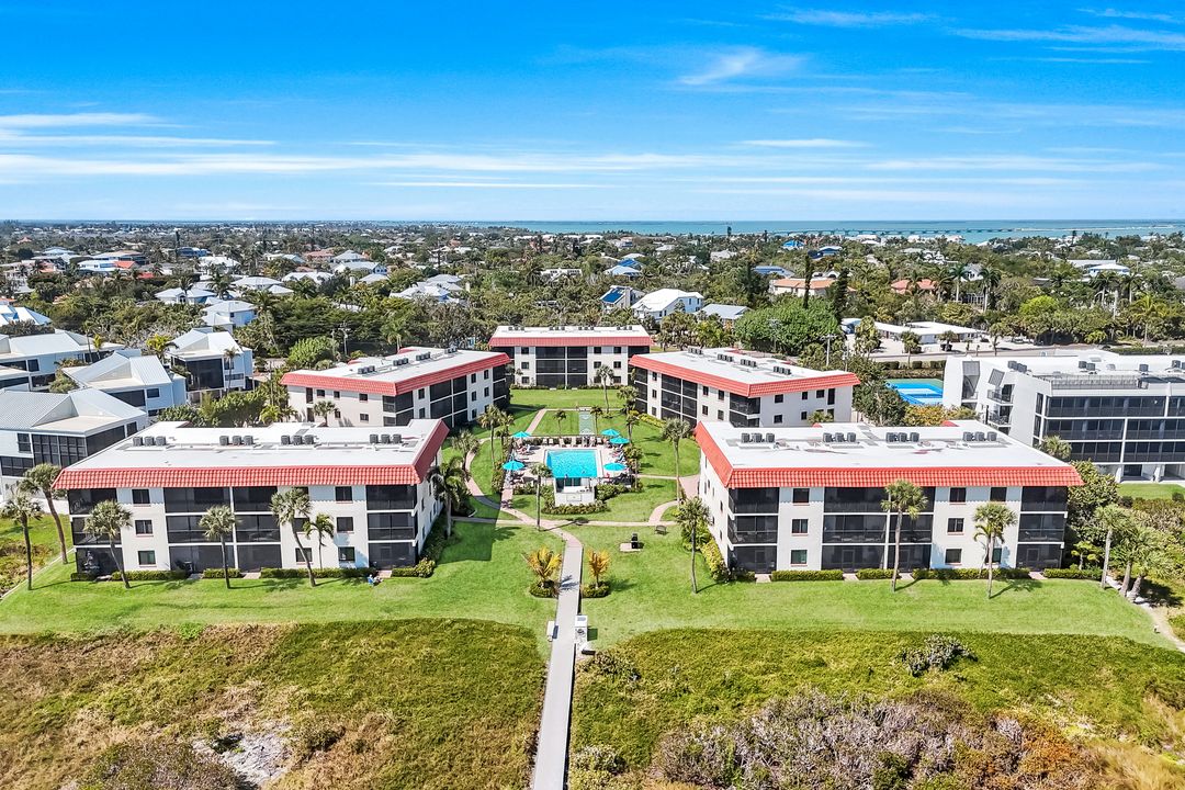 671 E Gulf Dr #1B3, Sanibel, FL 33957