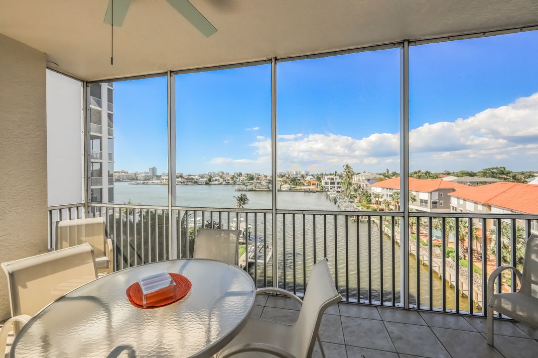 450 Launch Cir #501, Naples, FL 34108