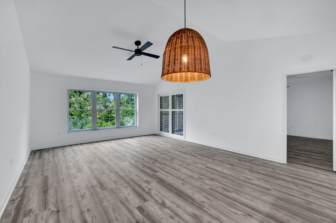 5895 Chanteclair Dr #126, Naples, FL 34108