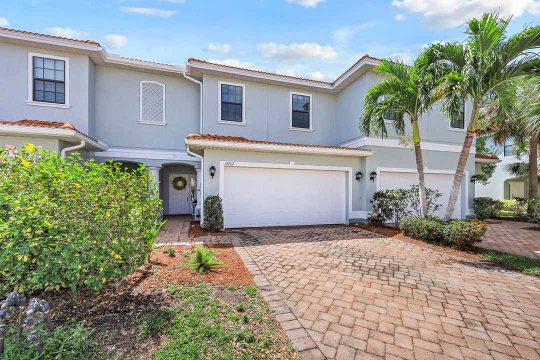 14762 Sutherland Ave, Naples, FL 34119