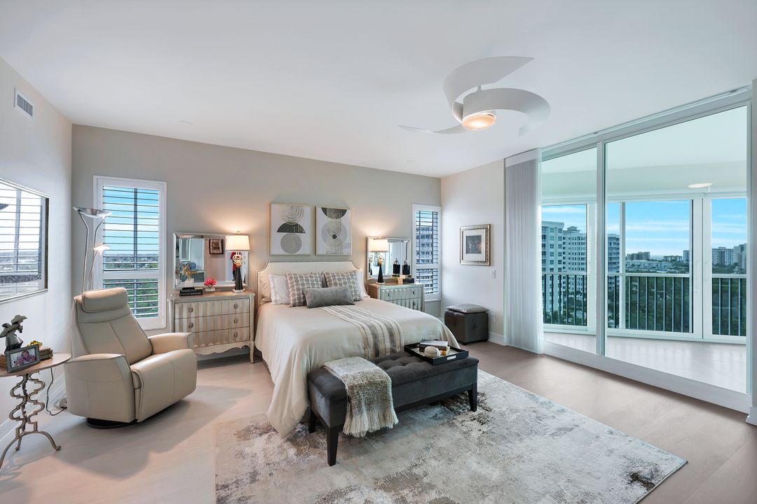 295 Grande Way #801, Naples, FL 34110
