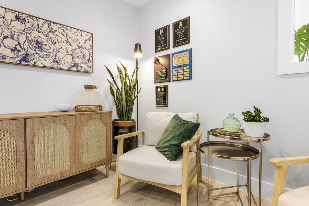 1177 Causeway Blvd, Sanibel, FL 33957