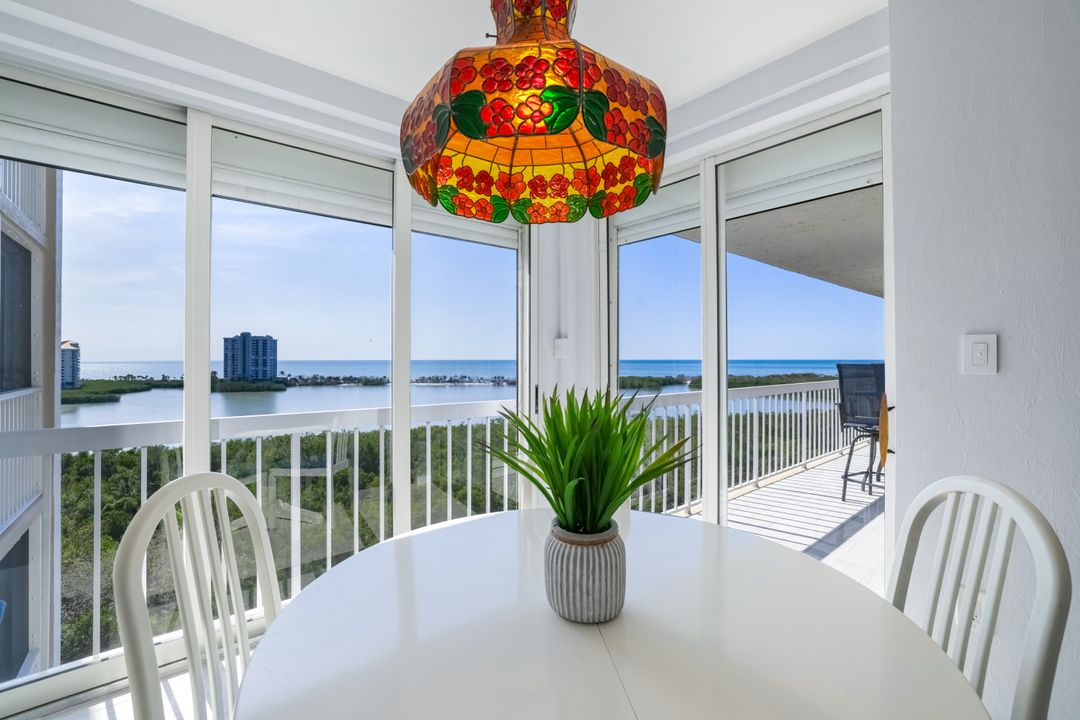 5501 Heron Point Dr #904, Naples, FL 34108
