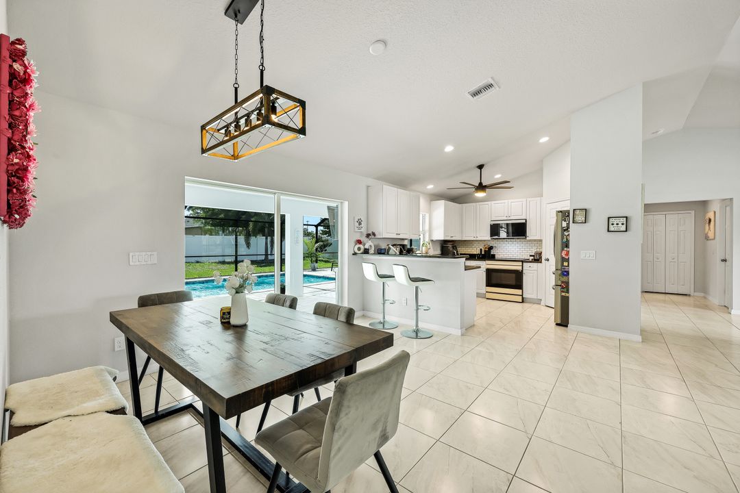 2118 SW 12th Terrace, Cape Coral, FL 33991