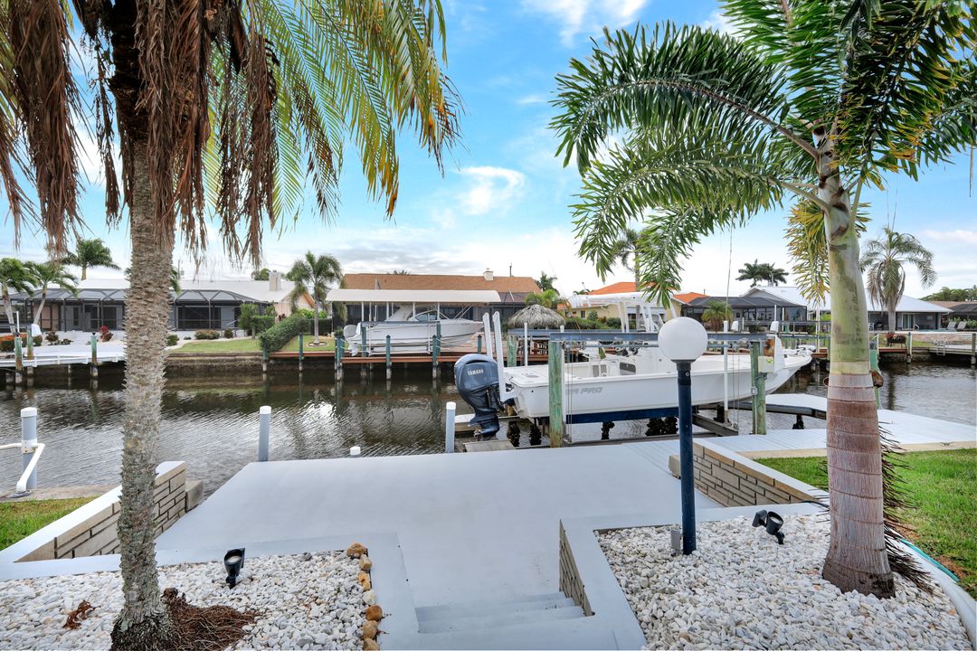 5346 SW 10th Ave, Cape Coral, FL 33914