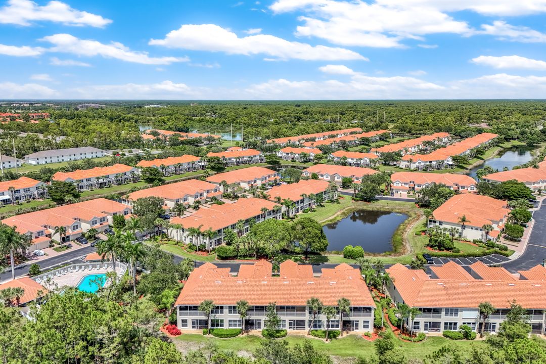 1375 Henley St #402, Naples, FL 34105