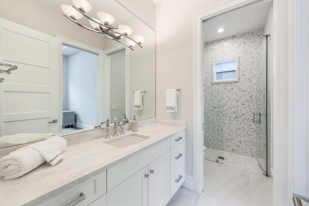 569 Neapolitan Way, Naples, FL 34103
