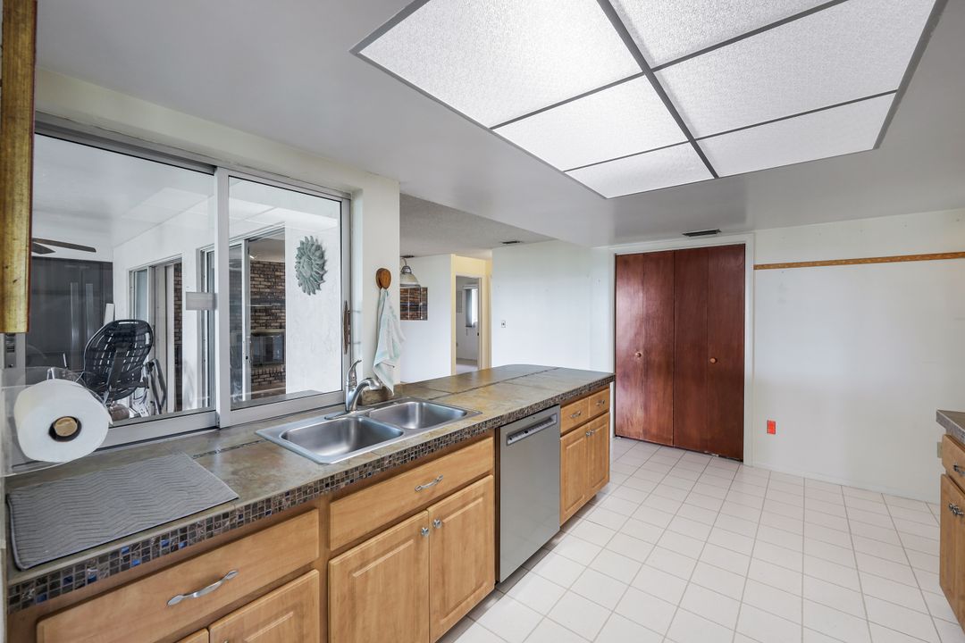 6711 Cadet Ave, Fort Myers, FL 33905