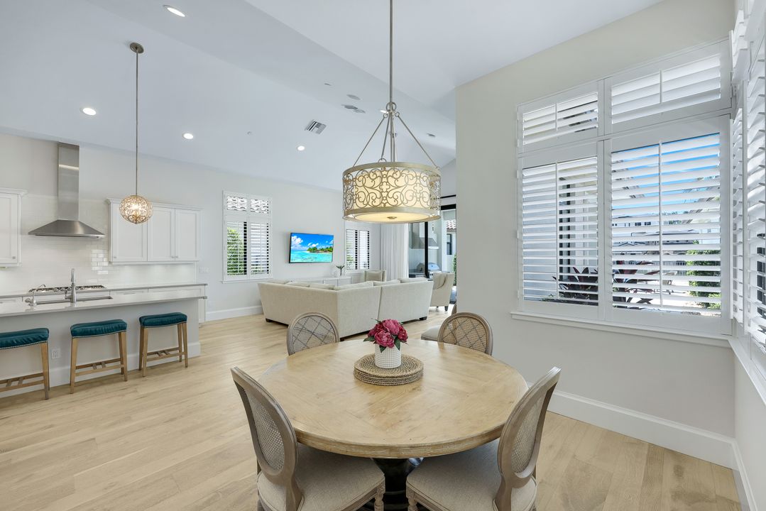 16484 Talis Park Dr, Naples, FL 34110