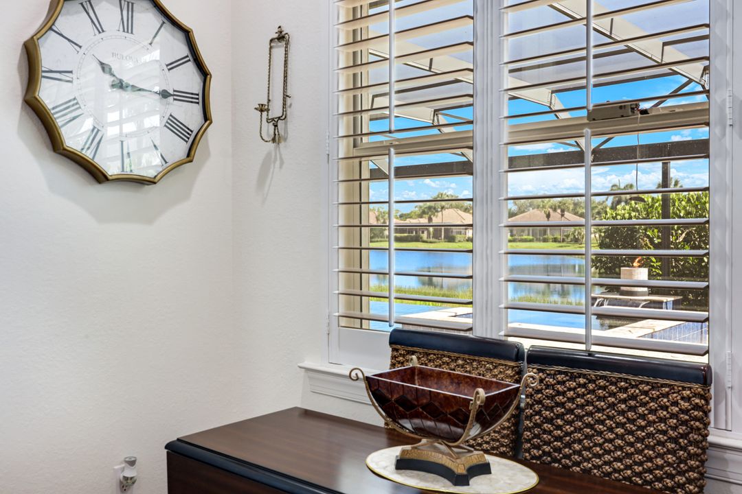 9684 Cobalt Cove Cir, Naples, FL 34120