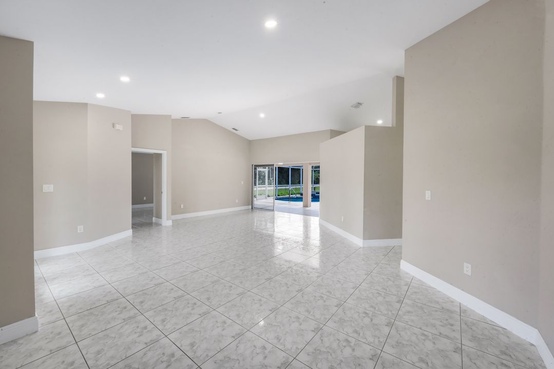 1795 Desoto Blvd S, Naples, FL 34117