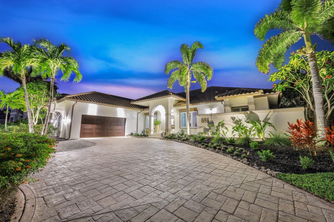 681 S Barfield Dr, Marco Island, FL 34145