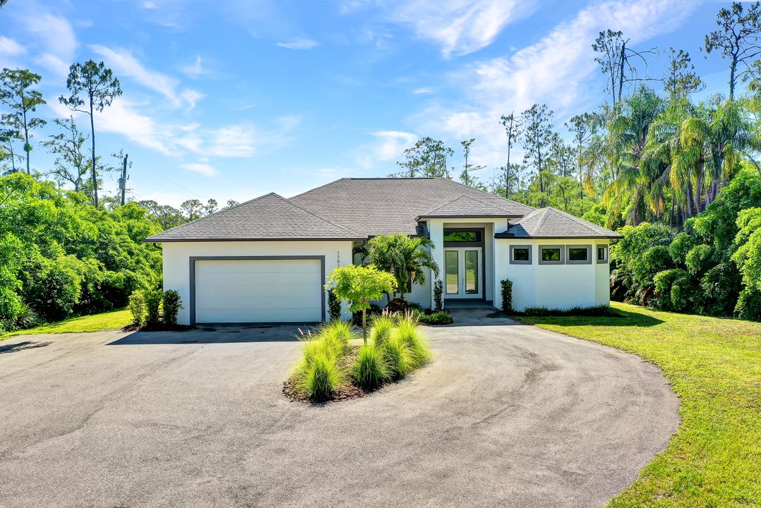 17921 Devore Ln, Fort Myers, FL 33913