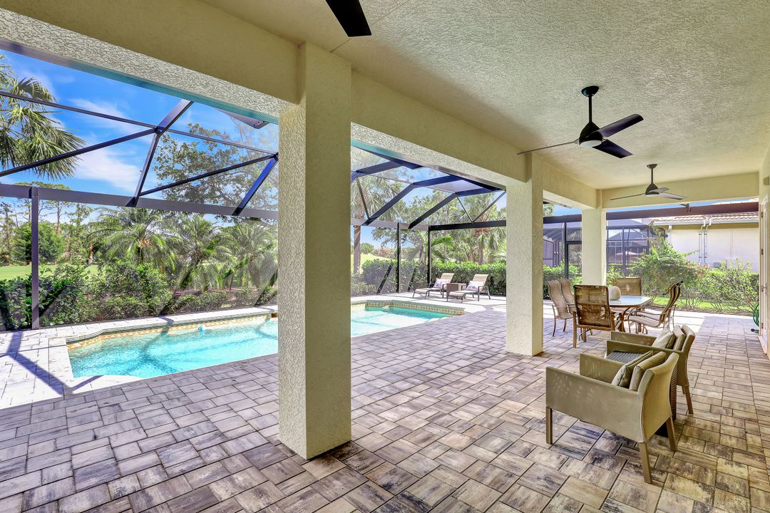 10513 Bellagio Dr, Fort Myers, FL 33913