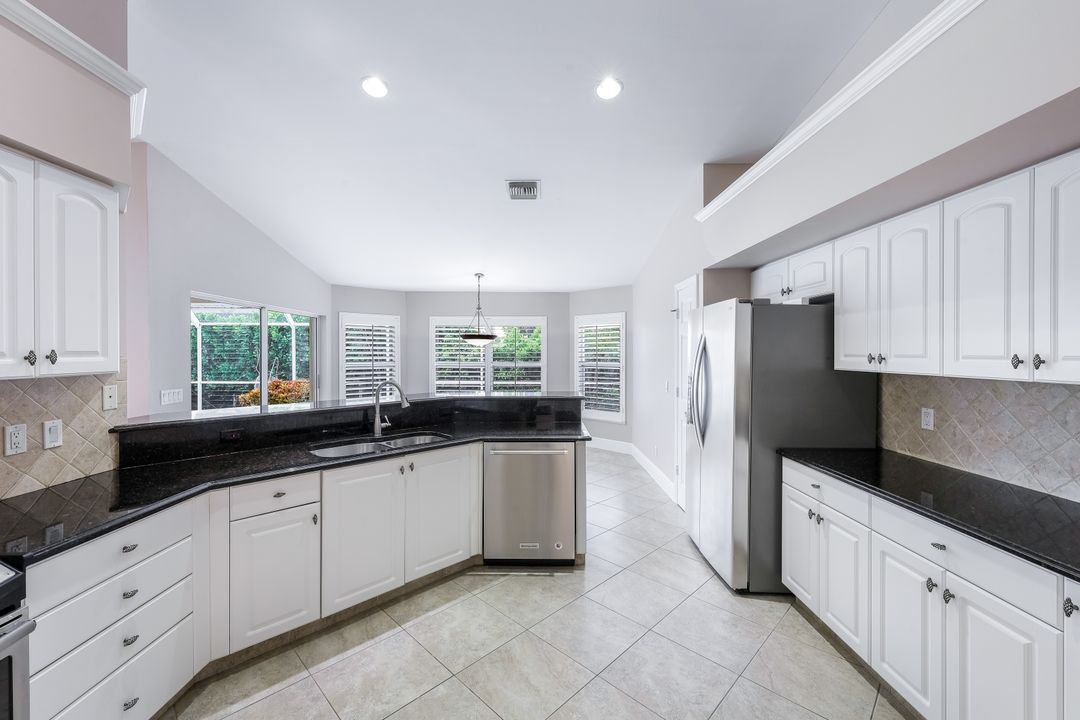 142 Saxon St, Marco Island, FL 34145