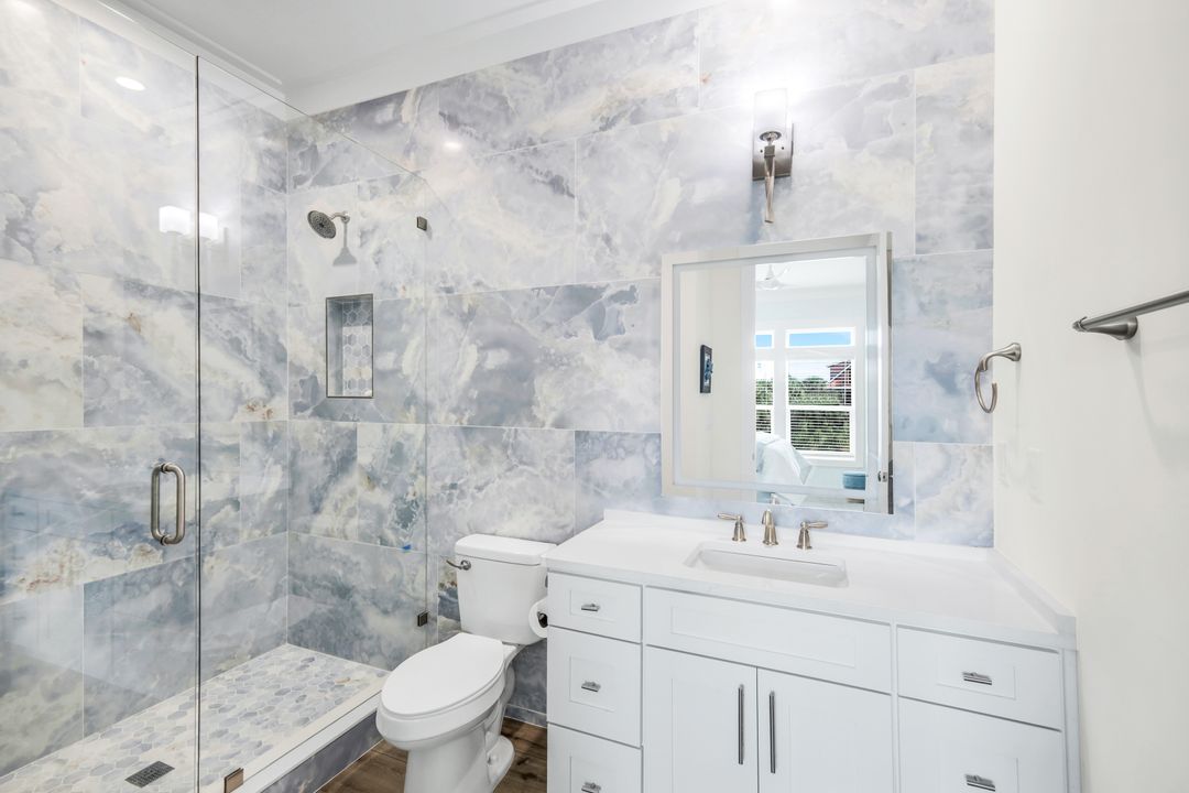 1376 Jamaica Dr, Sanibel, FL 33957