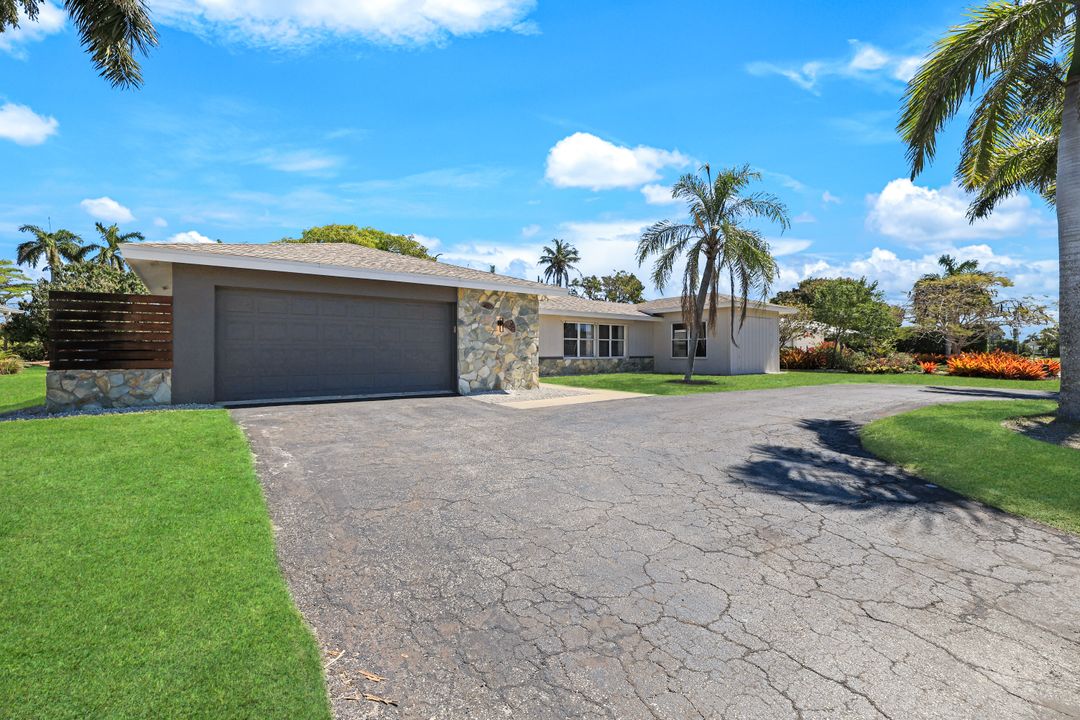 233 Shadowridge Ct, Marco Island, FL 34145