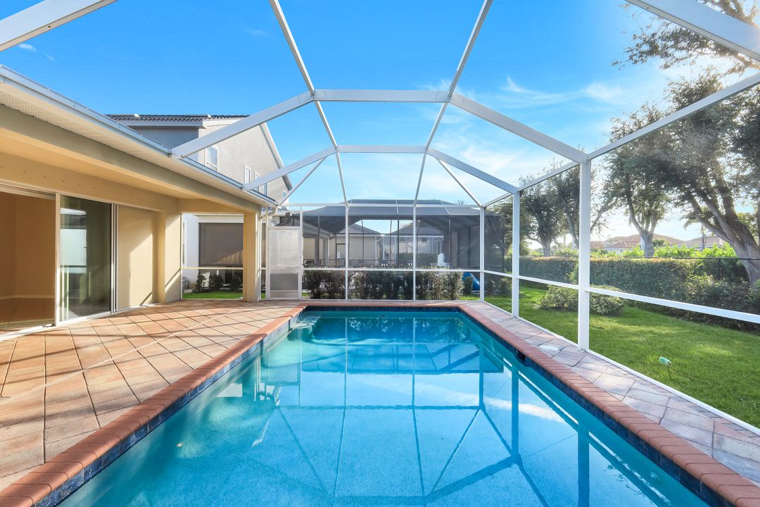 2730 Brightside Ct, Cape Coral, FL 33991