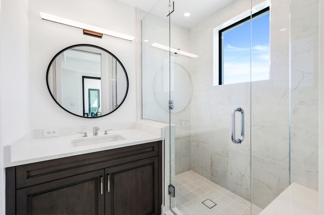 1130 3rd Ave S #211, Naples, FL 34102