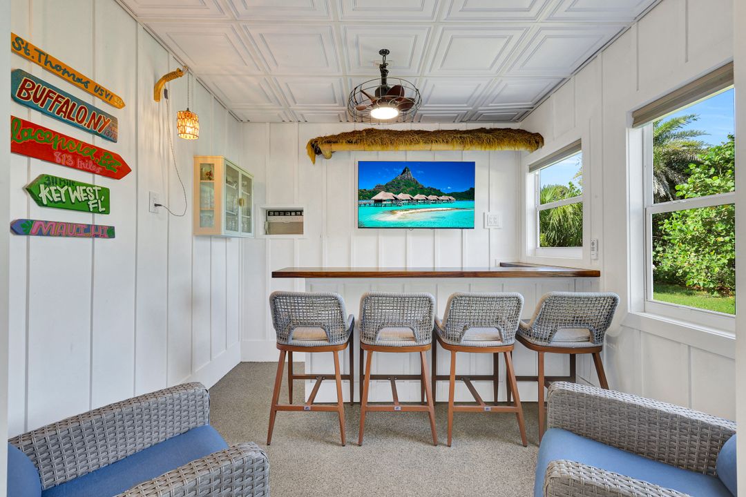 863 Rabbit Rd, Sanibel, FL 33957