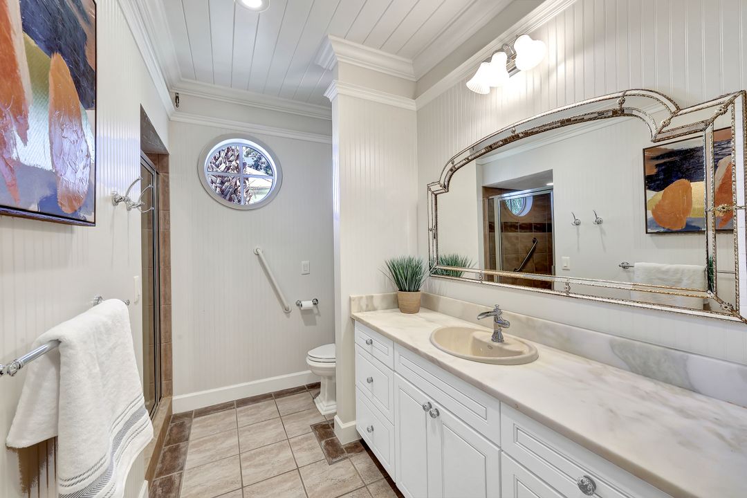 3822 Survey Cir, Bonita Springs, FL 34134