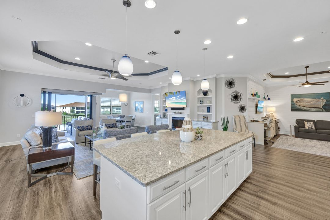 9678 Montelanico Loop  #201, Naples, FL 34119