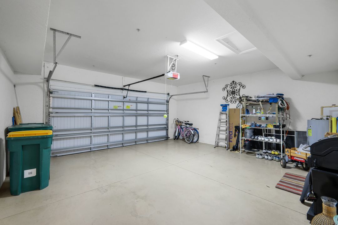 9213 Quartz Ln #101, Naples, FL 34120