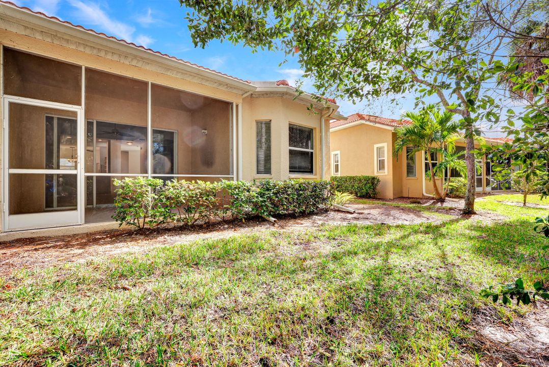 8206 Sanctuary Dr #1, Naples, FL 34104