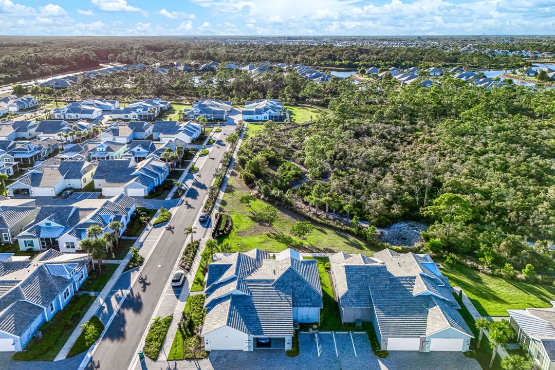 7139 Cayo Coco Ln, Naples, FL 34113