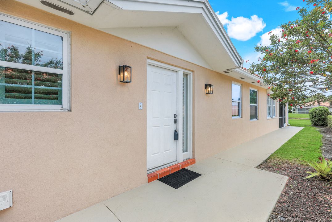 3556 El Verdado Ct, Naples, FL 34109