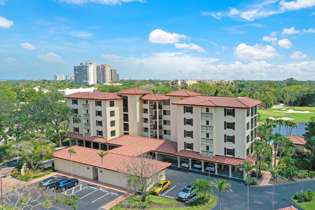 6080 Pelican Bay Blvd #A-202, Naples, FL 34108