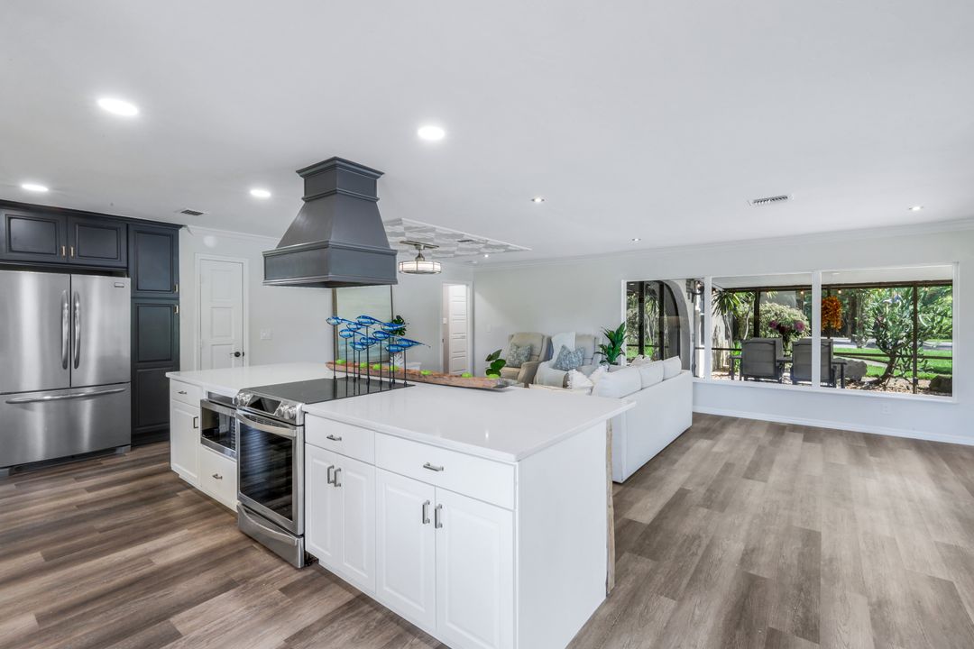 12305 Avida Ln, Bonita Springs, FL 34135