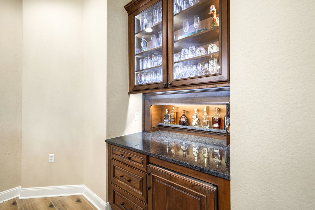 10342 Autumn Breeze Dr #202, Bonita Springs, FL 34135