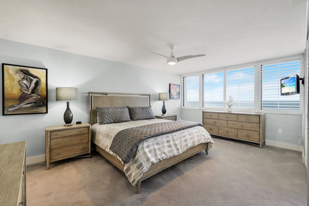 5601 Turtle Bay Dr #1802, Naples, FL 34108