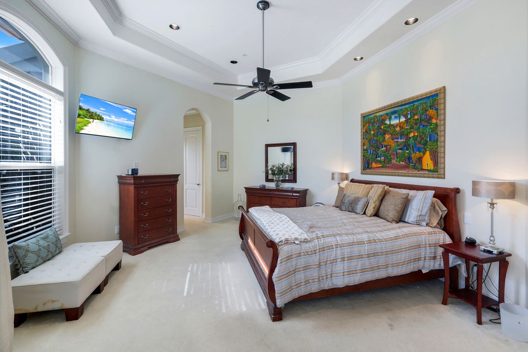 20301 Barefoot Ski Blvd, Estero, FL 33928