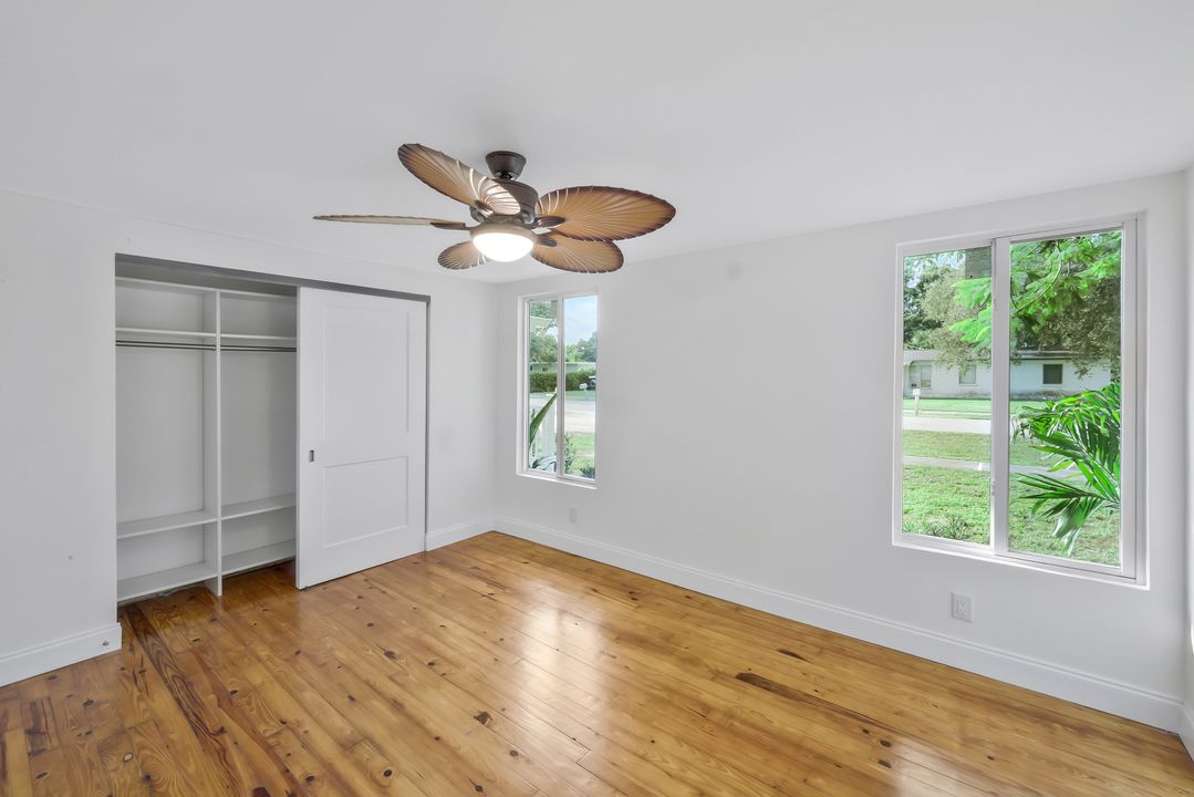 1755 Oakley Ave, Fort Myers, FL 33901