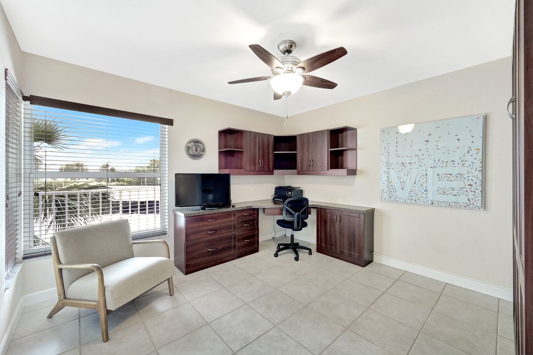 991 N Barfield Dr #205, Marco Island, FL 34145