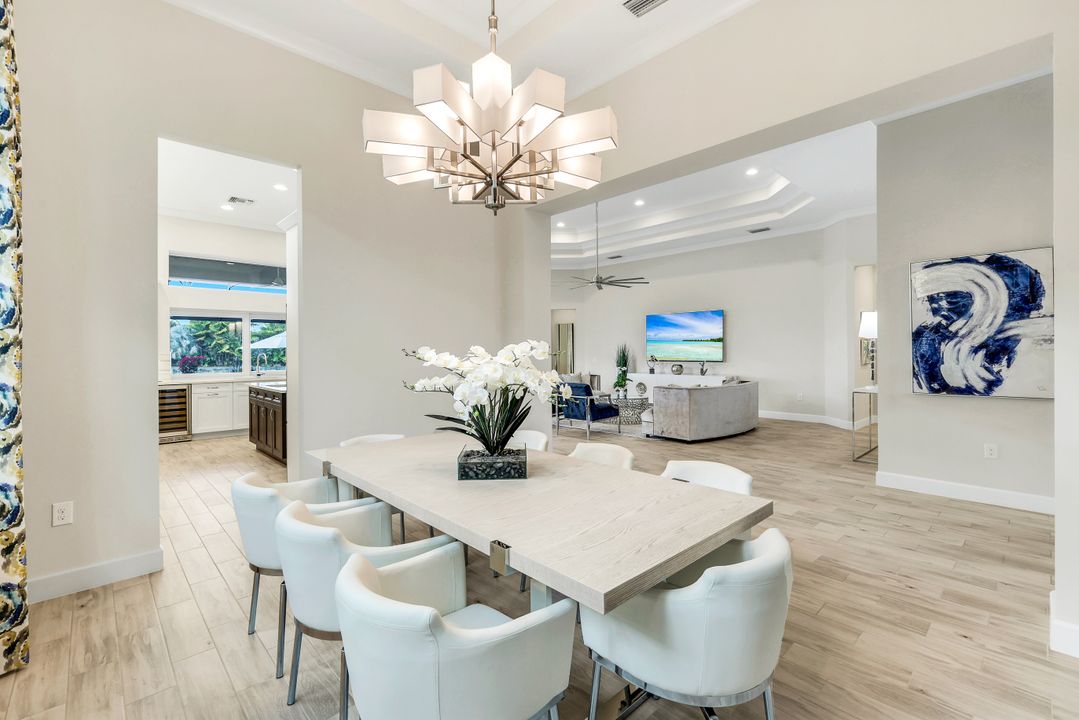 5715 Clarendon Dr, Naples, FL 34113