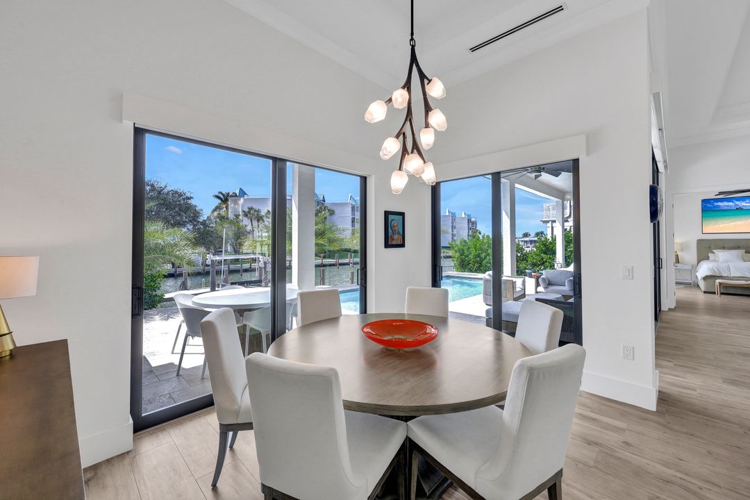 1200 Redwood Ct, Marco Island, FL 34145